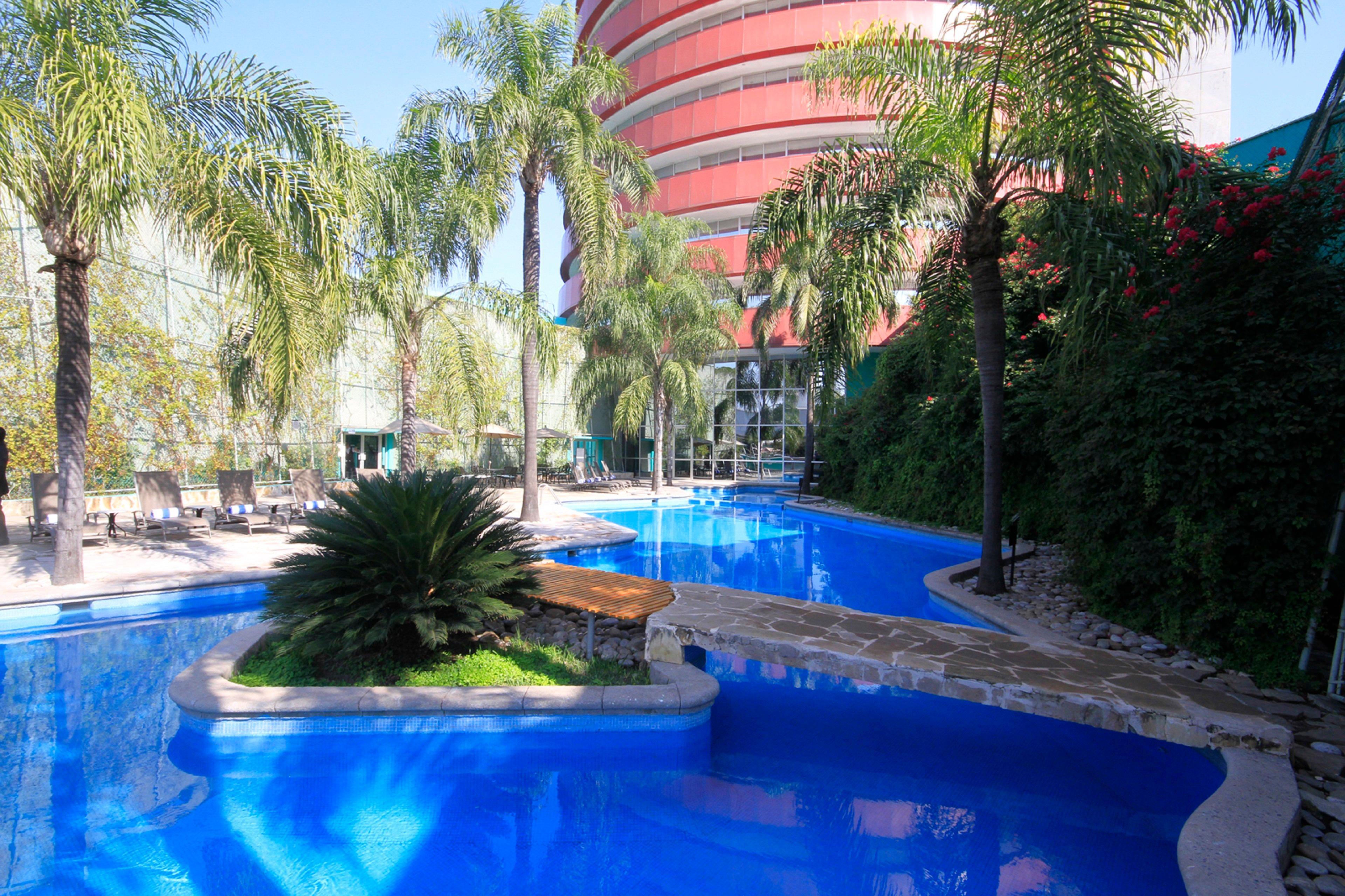 Holiday Inn Monterrey-Parque Fundidora By Ihg Ngoại thất bức ảnh