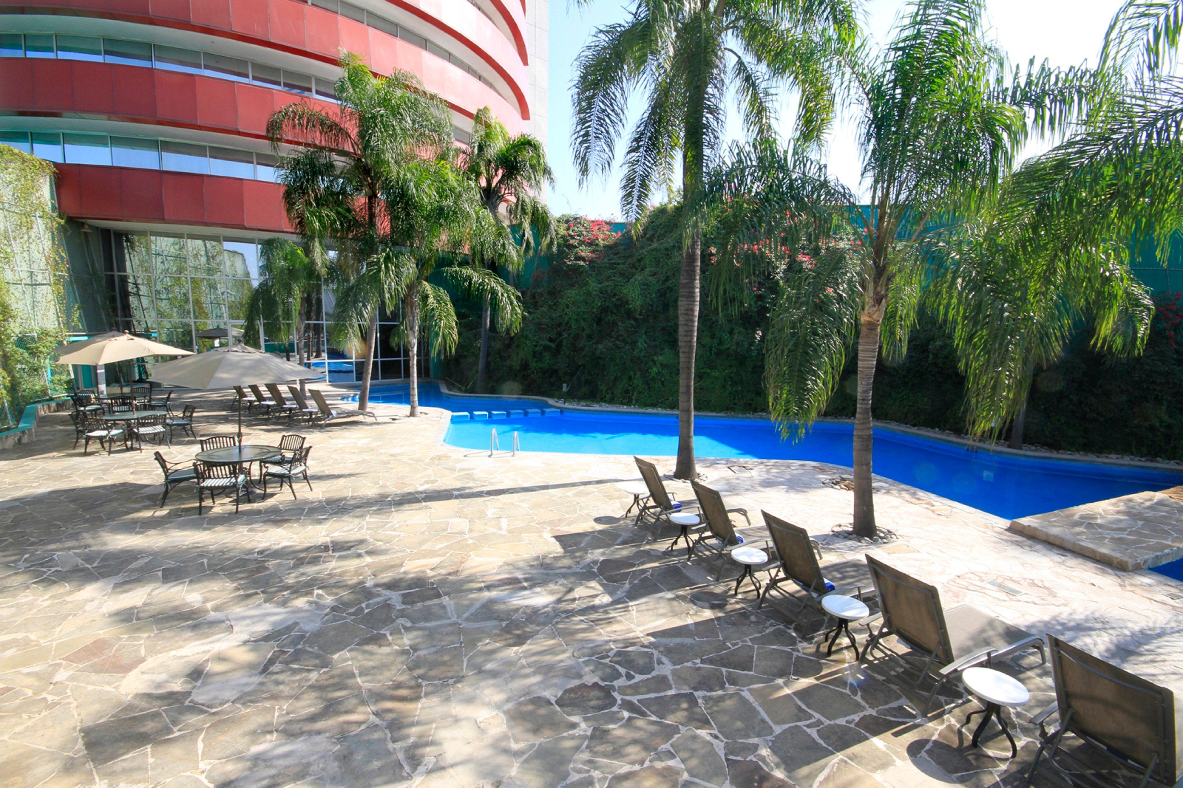 Holiday Inn Monterrey-Parque Fundidora By Ihg Ngoại thất bức ảnh Hotel's pool