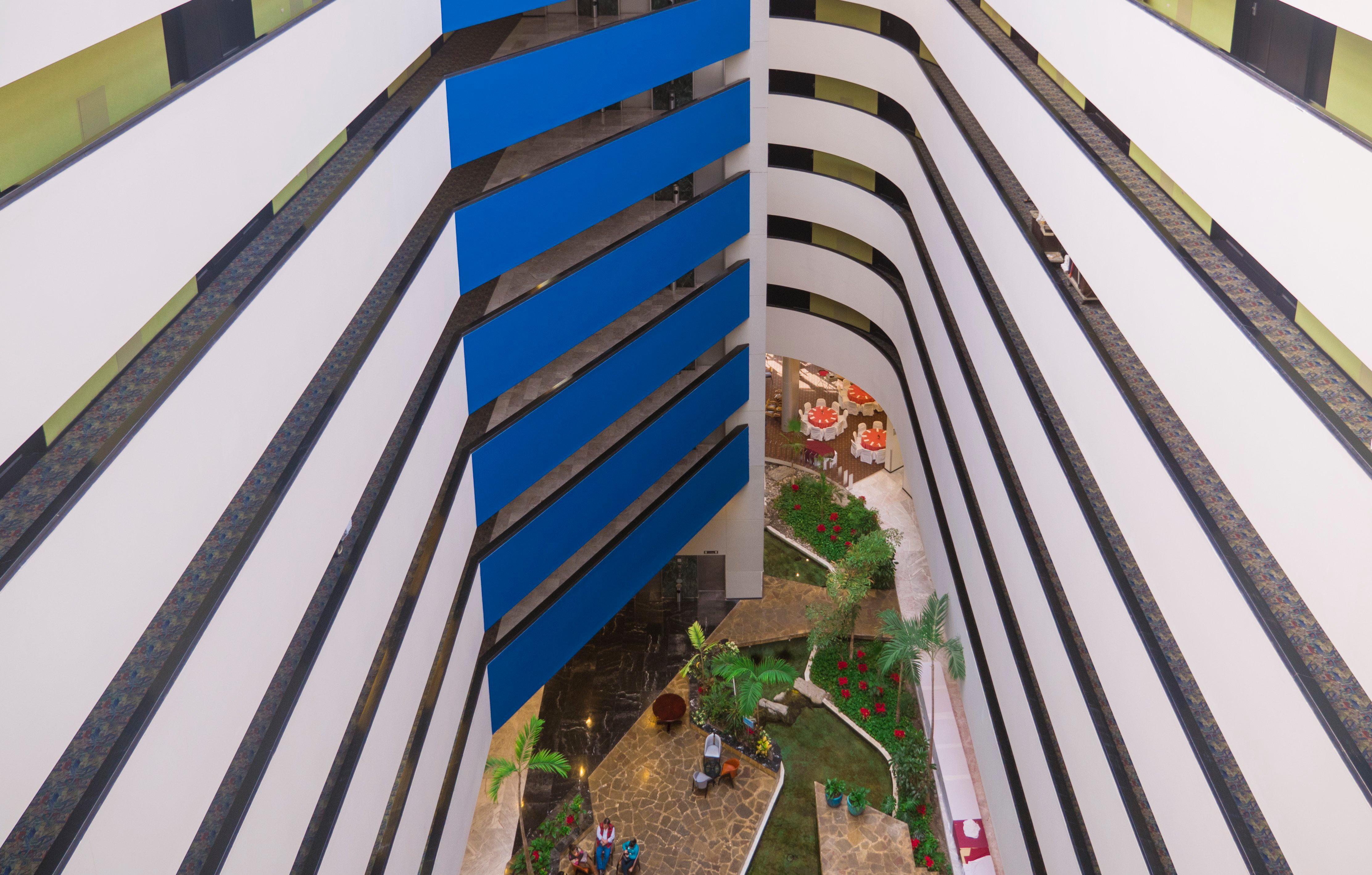 Holiday Inn Monterrey-Parque Fundidora By Ihg Ngoại thất bức ảnh The interior of the building