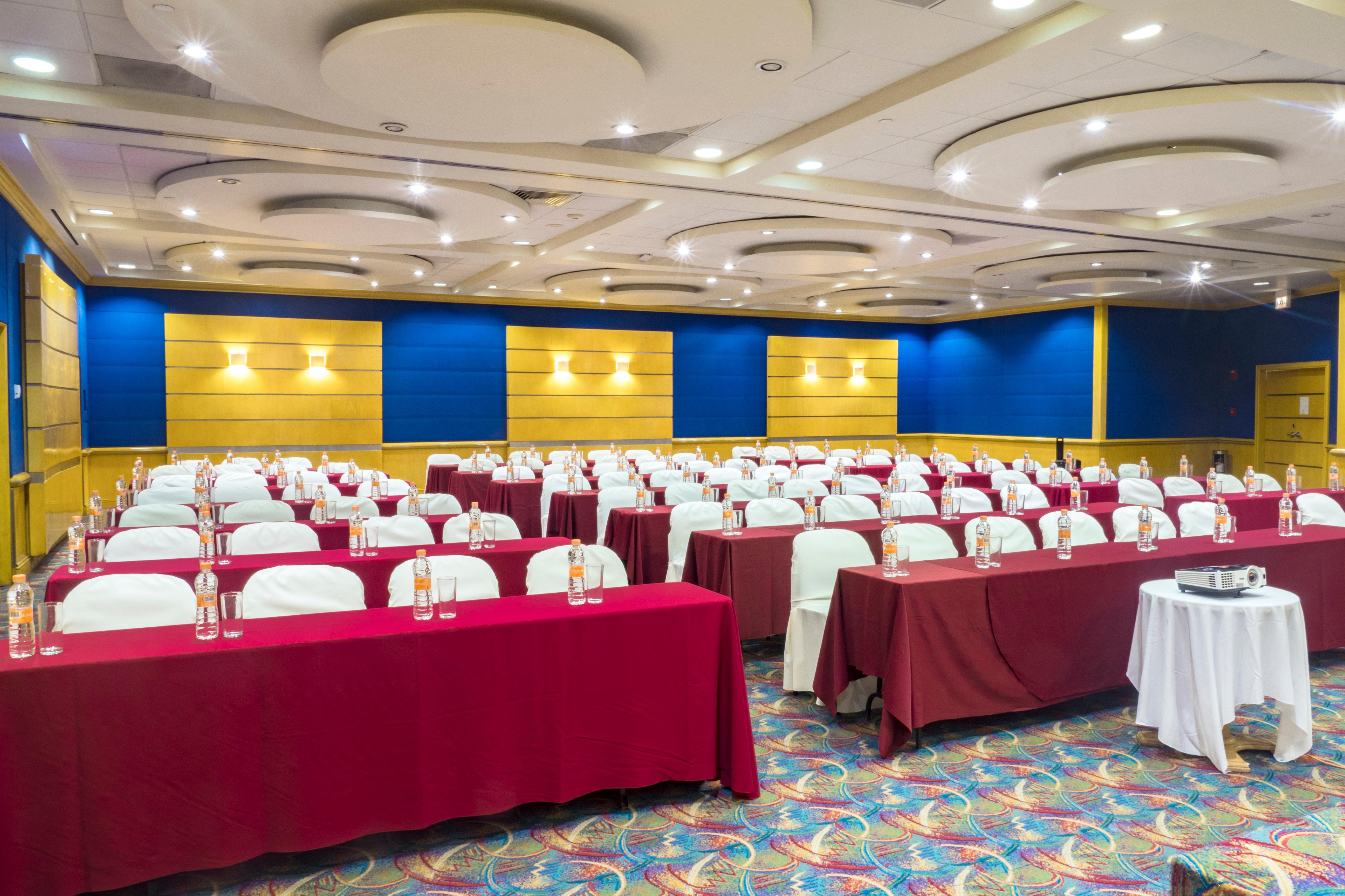 Holiday Inn Monterrey-Parque Fundidora By Ihg Ngoại thất bức ảnh The 10th ASEAN Conference on Information and Communication Technology (ACTICT)