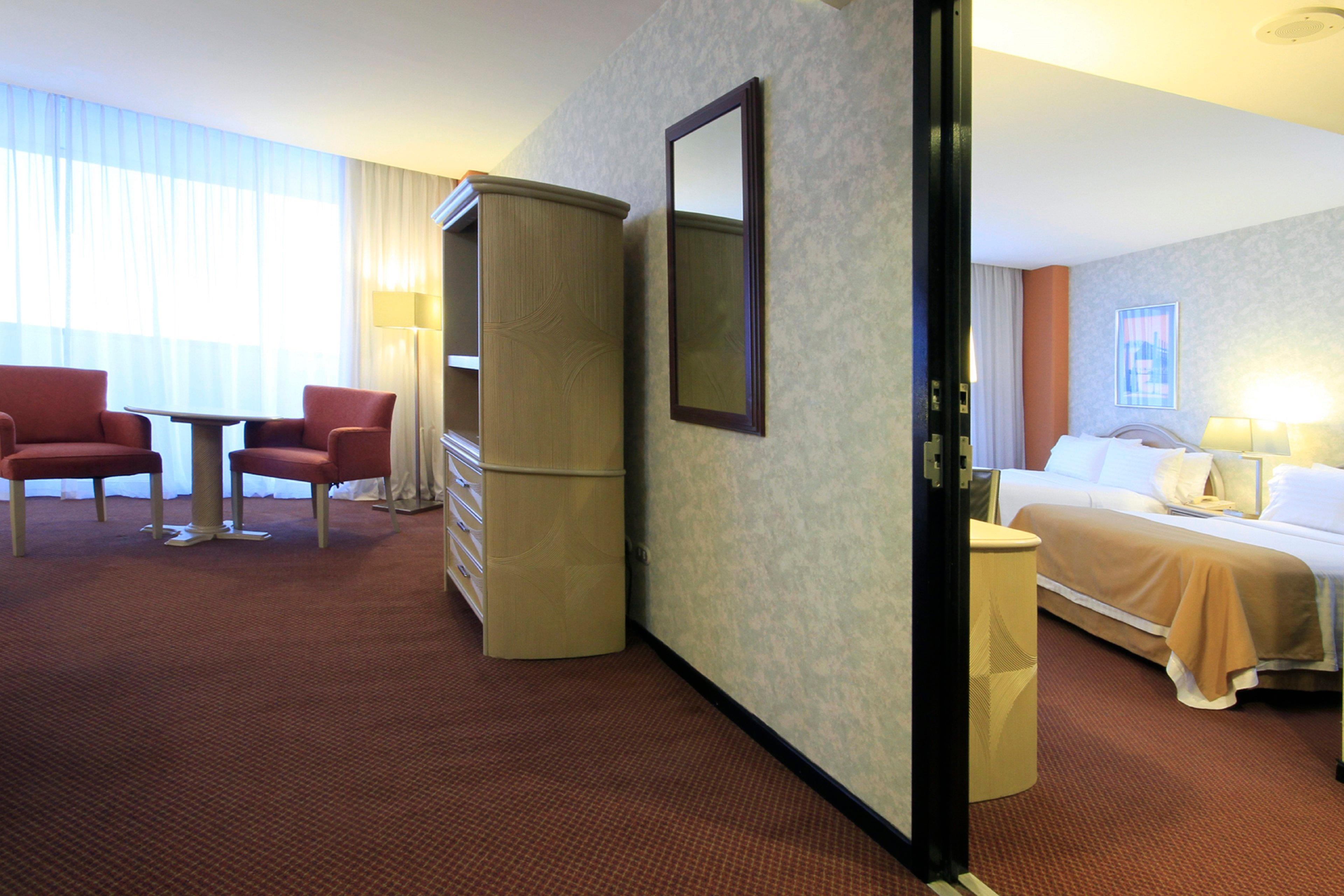 Holiday Inn Monterrey-Parque Fundidora By Ihg Ngoại thất bức ảnh A room at the hotel